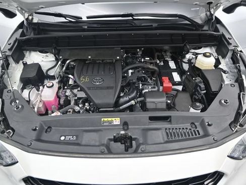 Used 2023 Toyota Highlander XSE FWD image 21