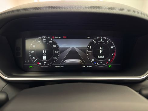 Used 2021 Land Rover Range Rover Sport HSE Dynamic image 19