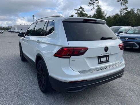 Used 2023 Volkswagen Tiguan SE image 14