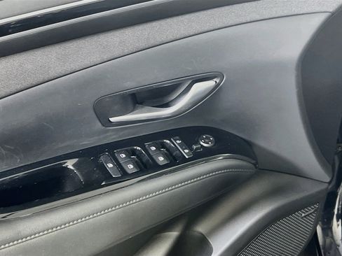 Used 2023 Hyundai Tucson Limited AWD/4WD image 18