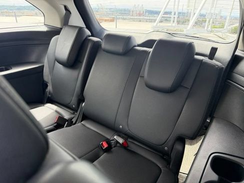Used 2025 Honda Odyssey EX-L image 13
