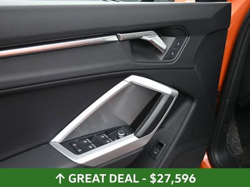 Used 2025 Audi Q3 2.0T Premium image 35