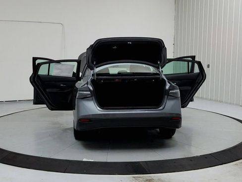 New 2026 Nissan Sentra SV w/ Floor Mat Package FWD image 14