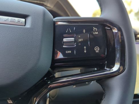 New 2026 Land Rover Range Rover Evoque S image 12