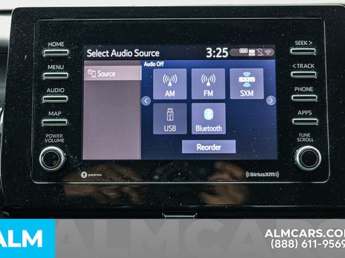 Used 2022 Toyota Camry SE image 32