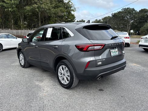 Used 2023 Ford Escape Active image 3