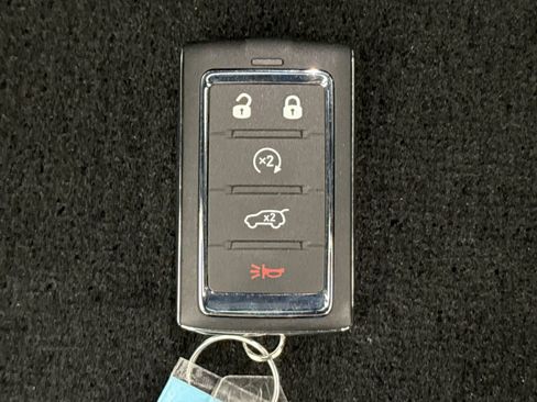 Used 2025 Jeep Grand Cherokee Limited AWD/4WD image 23