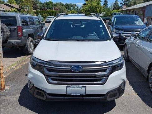 Certified 2025 Subaru Forester Limited w/ Popular Package #1 AWD/4WD image 53