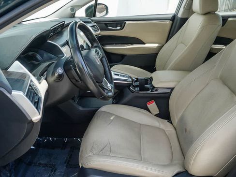 Used 2019 Honda Clarity Touring image 19