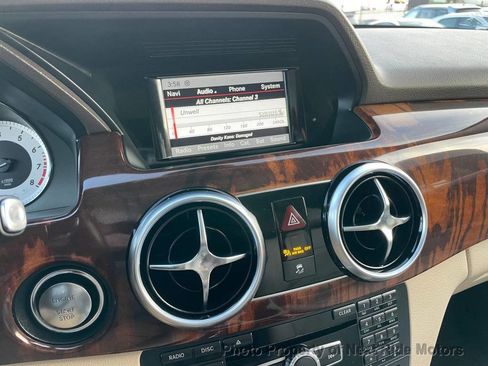 Used 2013 Mercedes-Benz GLK 350 2WD image 10