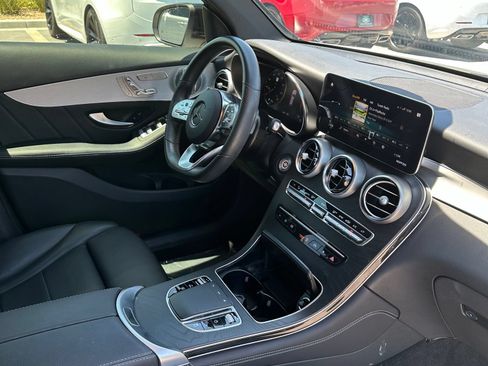 Used 2021 Mercedes-Benz GLC 300 image 14