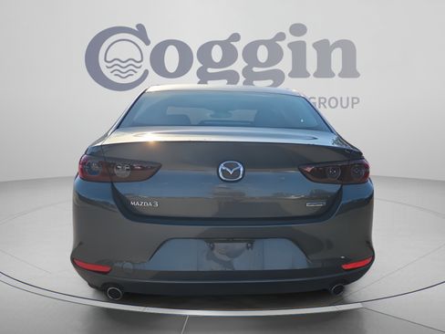 Used 2021 MAZDA MAZDA3 s FWD image 4