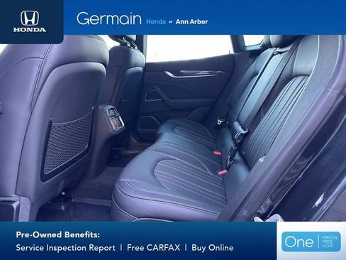 Used 2023 Maserati Levante GT AWD/4WD image 12