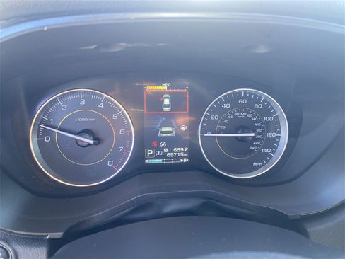 Used 2021 Subaru Crosstrek 2.5i Sport image 12