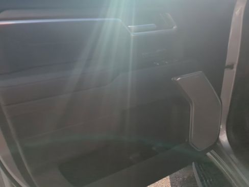 Used 2025 Chevrolet Silverado 1500 High Country w/ Z71 Off-Road Package image 29