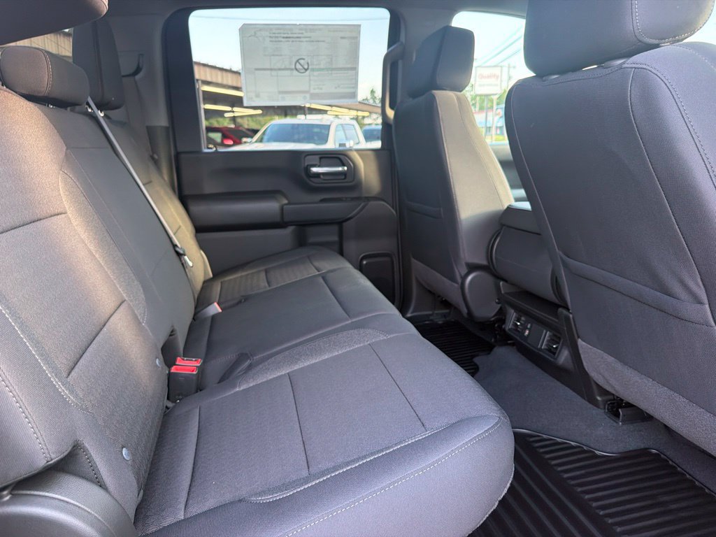New 2026 Chevrolet Silverado 2500 Custom w/ Custom Value Package AWD/4WD image 20
