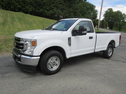 Used 2022 Ford F350 XL w/ Power Equipment Group RWD image 7