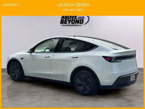 Used 2026 Tesla Model Y Long Range AWD/4WD image 7