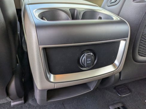 New 2026 Kia Carnival EX image 19