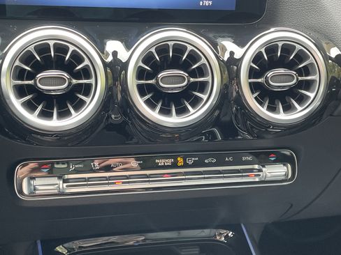 New 2026 Mercedes-Benz GLA 250 GLA 250 4MATIC SUV image 29