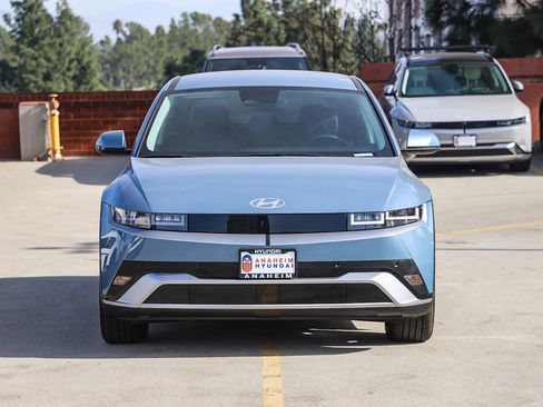New 2026 Hyundai Ioniq 5 SEL image 2