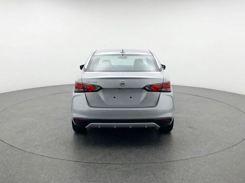 Used 2025 Nissan Versa SV image 7