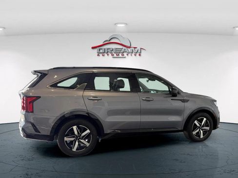 Used 2021 Kia Sorento S w/ Panoramic Sunroof Package FWD image 23