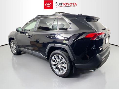 Used 2025 Toyota RAV4 XLE Premium image 6