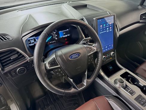 Used 2022 Ford Edge Titanium w/ Equipment Group 301A image 25