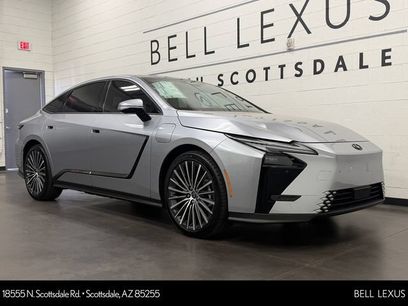 New 2026 Lexus ES 350e