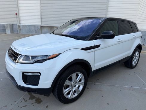Used 2016 Land Rover Range Rover Evoque SE AWD/4WD image 7