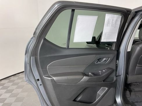 Used 2020 Chevrolet Traverse RS w/ LPO, 'HIT The Road' Package AWD/4WD image 28