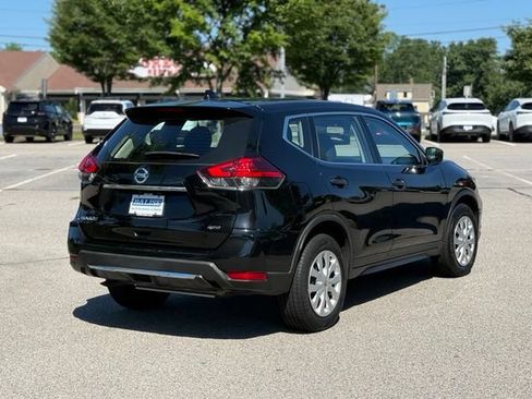 Used 2017 Nissan Rogue S AWD/4WD image 5