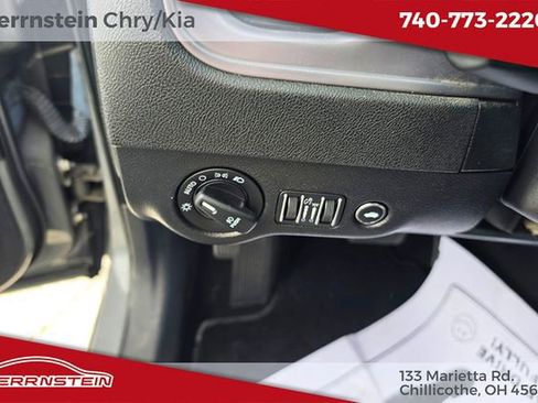Used 2023 Dodge Charger SXT w/ Blacktop Package AWD/4WD image 17