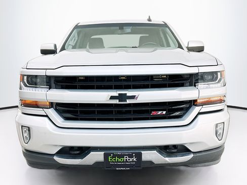 Used 2019 Chevrolet Silverado 1500 LT w/ All Star Edition image 2