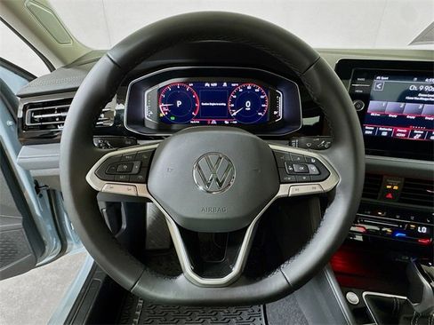 New 2025 Volkswagen Jetta SEL image 6