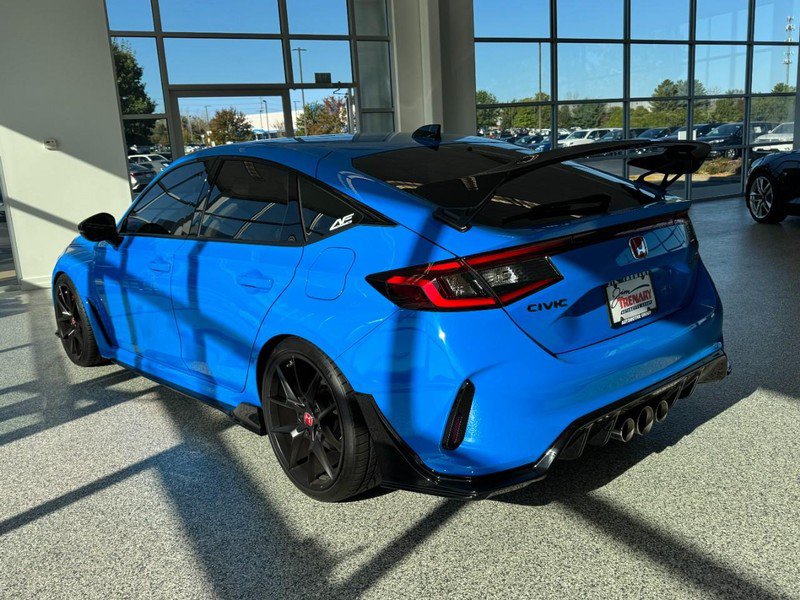 Used 2025 Honda Civic Type R image 5