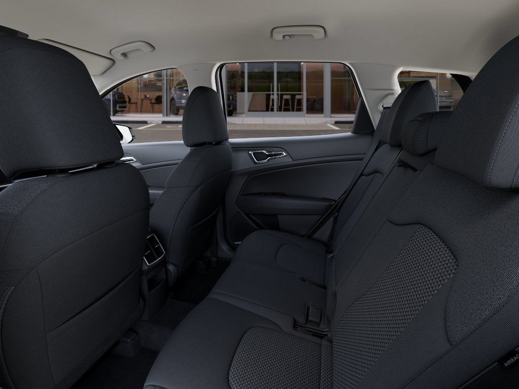 New 2027 Kia Sportage LX FWD image 18