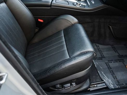 Used 2013 BMW M5 RWD image 72
