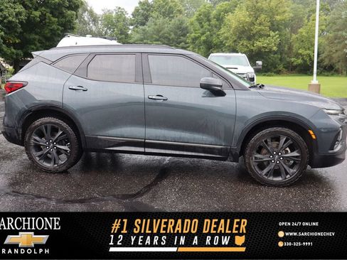 Used 2019 Chevrolet Blazer RS w/ Sun and Wheels Package FWD image 1
