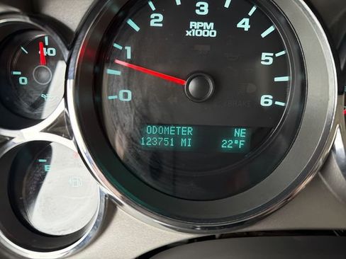 Used 2014 Chevrolet Silverado 3500 LT w/ Custom Sport Truck Package image 17