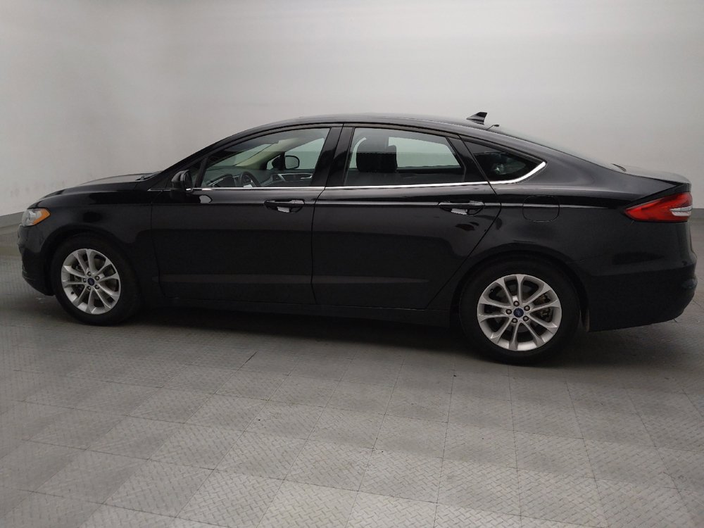 Used 2020 Ford Fusion SE FWD image 3