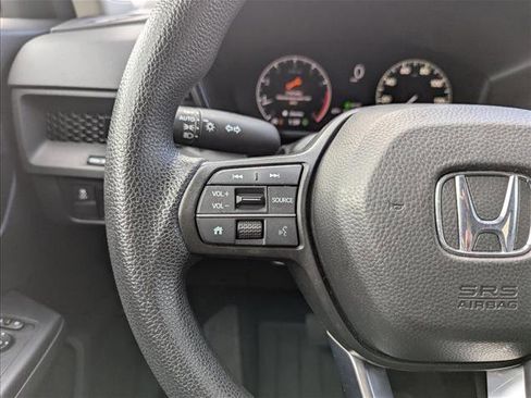 Used 2024 Honda CR-V EX image 11