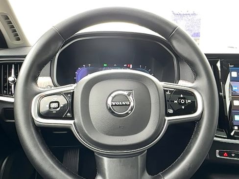 Certified 2023 Volvo V90 B6 Cross Country Plus image 21