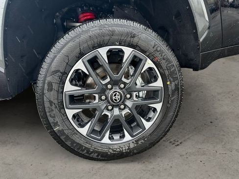 New 2026 Toyota Tundra Limited AWD/4WD image 14
