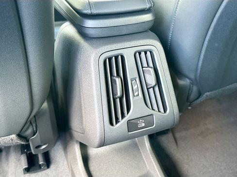 New 2026 BMW X2 xDrive28i w/ M Sport Package image 21