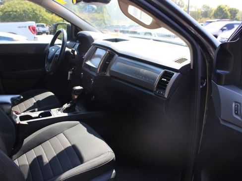 Used 2019 Ford Ranger XLT w/ Equipment Group 302A Luxury RWD image 11