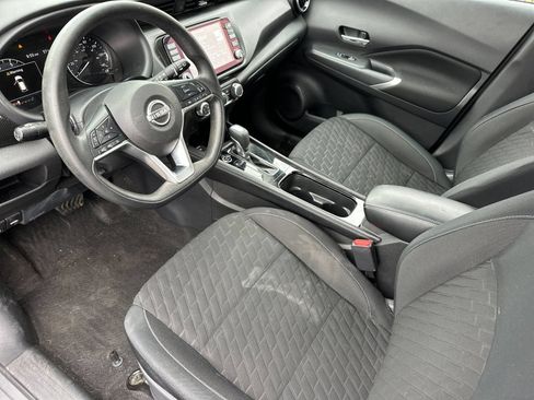Used 2023 Nissan Kicks SV FWD image 10
