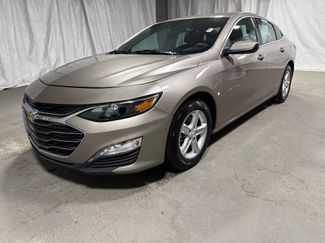 Used 2023 Chevrolet Malibu LT w/ Driver Confidence Package FWD video 3