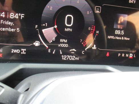 Used 2024 GMC Acadia AT4 w/ LPO, Floor Liner Package image 34